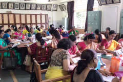 शिक्षक-कक्षा-01